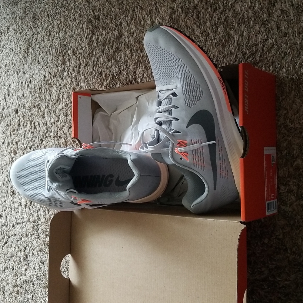 Nike Air Zoom Structure 21